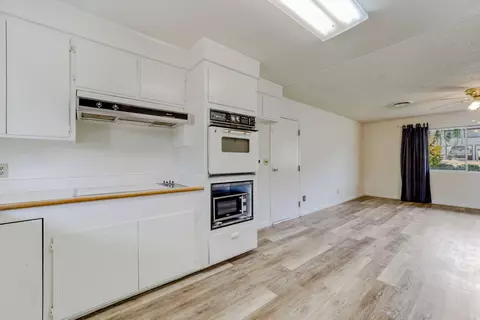 3330 Stratford Ave, Redding, CA 96001 photo 11