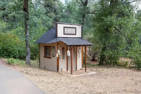 11780 Bay Tree Ln, Redding, CA 96003 photo 51