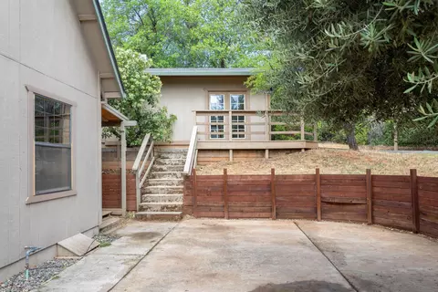 11780 Bay Tree Ln, Redding, CA 96003 photo 9