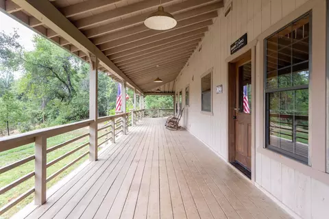 11780 Bay Tree Ln, Redding, CA 96003 photo 11