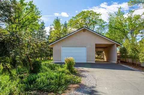 1130 Hope Ln, Redding, CA 96003 photo 5