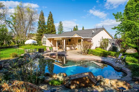 1130 Hope Ln, Redding, CA 96003 photo 44