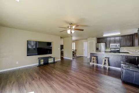 2603 Galaxy Way, Redding, CA 96002 photo 5