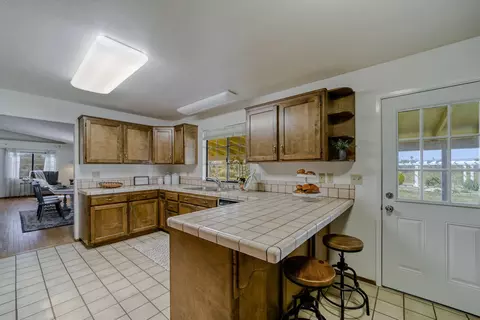3325 Houghton Ave, Corning, CA 96021 photo 8