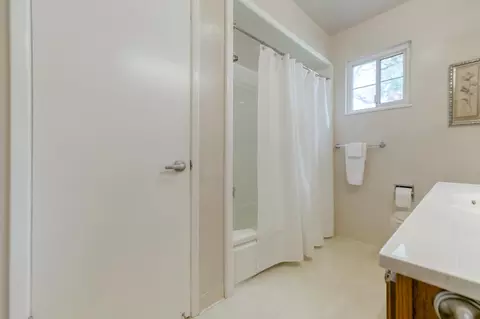 3246 Sacramento Dr, Redding, CA 96001 photo 15