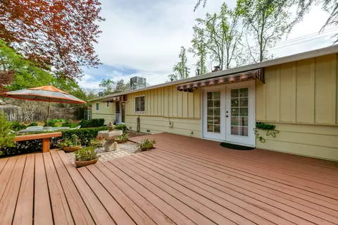 3246 Sacramento Dr, Redding, CA 96001 photo 30