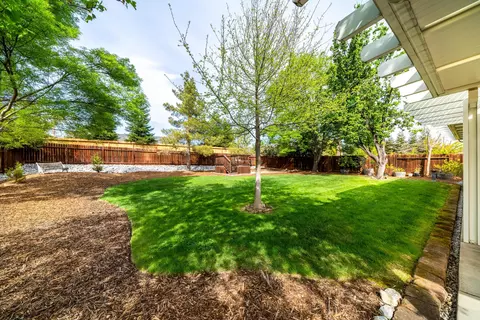 3358 Landmark Ct, Redding, CA 96003 photo 28