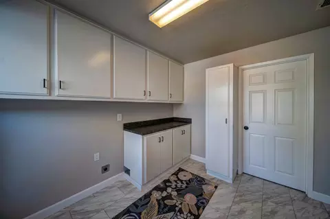 2136 Garden Ave, Redding, CA 96001 photo 8