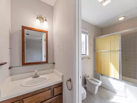 3017 Monte Bello Dr, Redding, CA 96001 photo 8