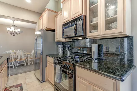 1999 Lugano Trl, Redding, CA 96003 photo 12
