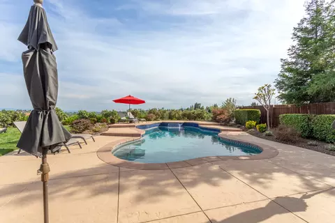 1427 Harbor Ct, Redding, CA 96003 photo 28