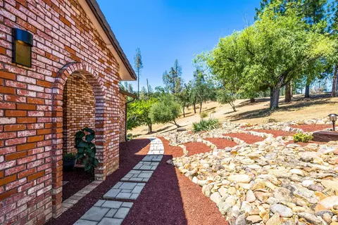 7788 Justice Mine Rd, Redding, CA 96001 photo 8