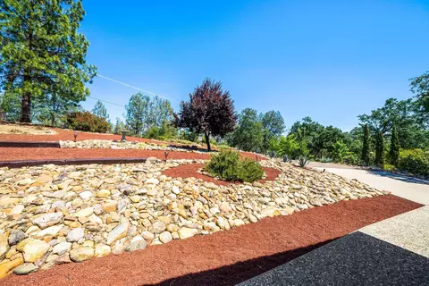 7788 Justice Mine Rd, Redding, CA 96001 photo 12