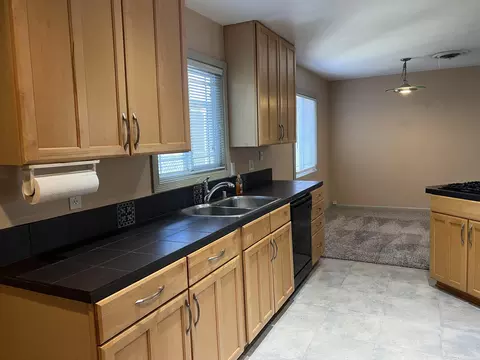 2288 Park Marina Dr, Redding, CA 96001 photo 11