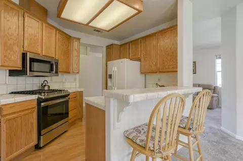 220 Yolla Bolly Trl, Redding, CA 96003 photo 4