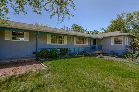 15738 Horseless Carriage Dr, Redding, CA 96001 photo 5