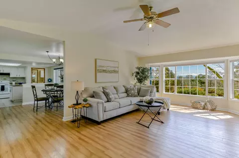 15738 Horseless Carriage Dr, Redding, CA 96001 photo 12