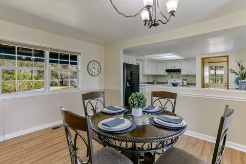 15738 Horseless Carriage Dr, Redding, CA 96001 photo 17