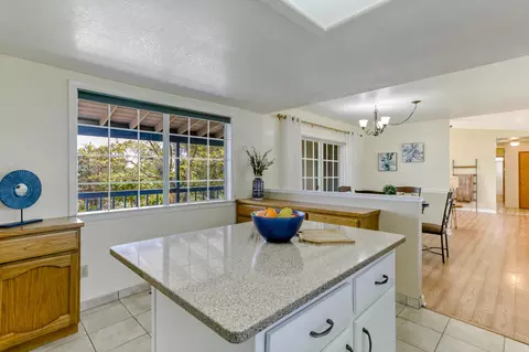 15738 Horseless Carriage Dr, Redding, CA 96001 photo 23