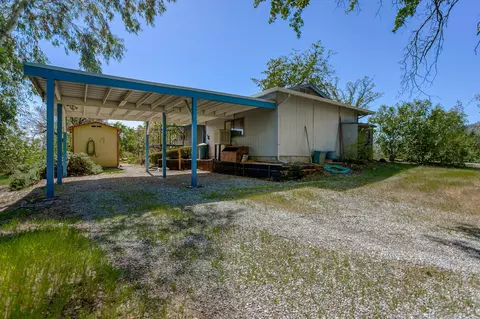 15738 Horseless Carriage Dr, Redding, CA 96001 photo 8