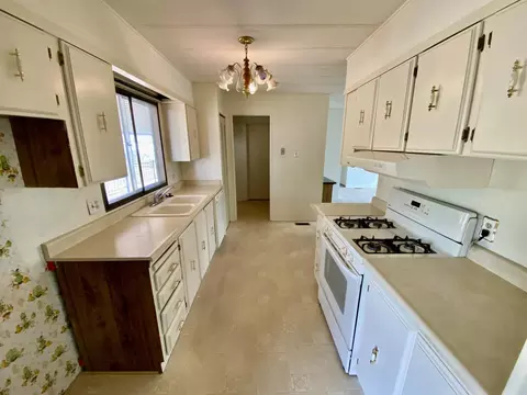 4450 White River Dr, Redding, CA 96003 photo 10