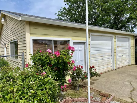 4450 White River Dr, Redding, CA 96003 photo 33