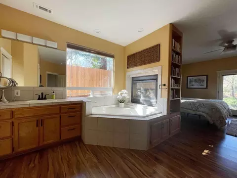 6128 Brassie Way, Redding, CA 96003 photo 11