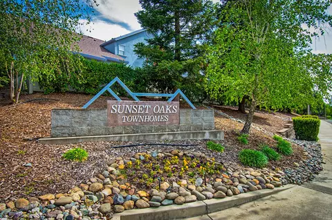 3125 Sinaloa Trl, Redding, CA 96002 photo 2