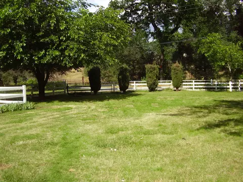 12062 Daut Rd, Redding, CA 96003 photo 7