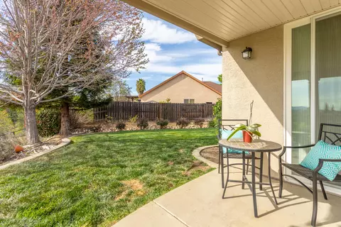 1418 Harbor Ct, Redding, CA 96003 photo 29