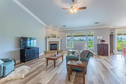 1418 Harbor Ct, Redding, CA 96003 photo 8