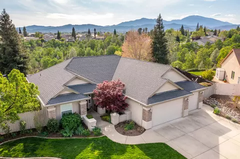 1418 Harbor Ct, Redding, CA 96003 photo 35