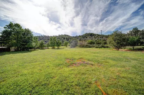 13932 Walter Ave, Redding, CA 96003 photo 39