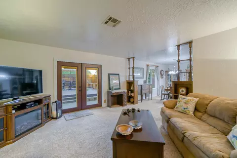 2864 Wyndham Ln, Redding, CA 96001 photo 19