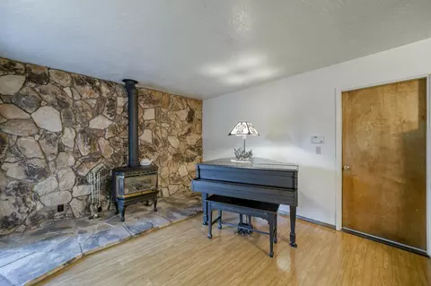 2864 Wyndham Ln, Redding, CA 96001 photo 10