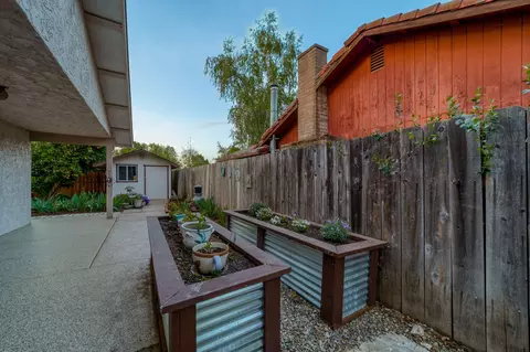 2864 Wyndham Ln, Redding, CA 96001 photo 33
