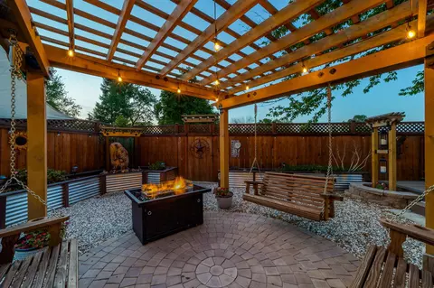 2864 Wyndham Ln, Redding, CA 96001 photo 38