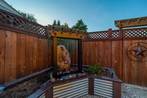 2864 Wyndham Ln, Redding, CA 96001 photo 39