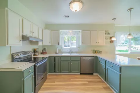 14590 Warren Ave, Red Bluff, CA 96080 photo 4