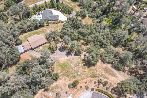 14297 Indian Acres Trl, Redding, CA 96003 photo 103