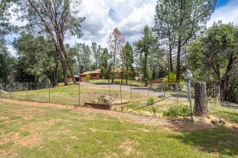 14297 Indian Acres Trl, Redding, CA 96003 photo 69