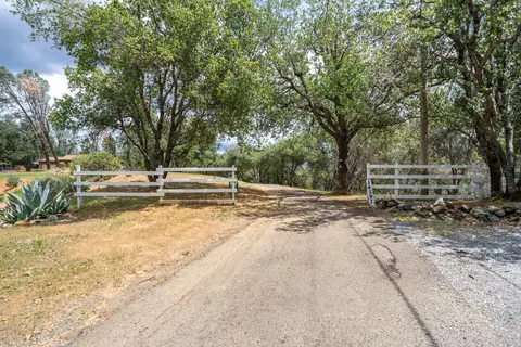 14297 Indian Acres Trl, Redding, CA 96003 photo 65