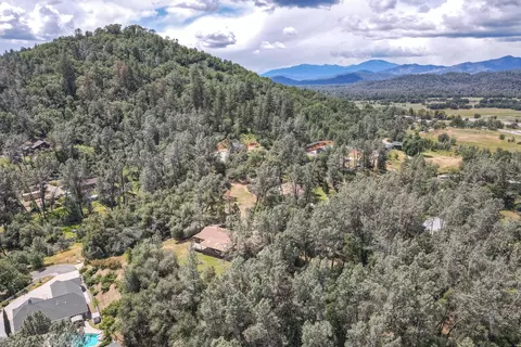 14297 Indian Acres Trl, Redding, CA 96003 photo 86
