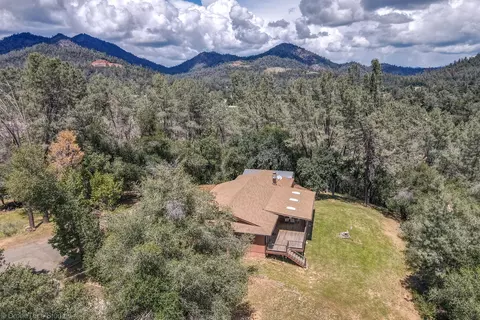 14297 Indian Acres Trl, Redding, CA 96003 photo 98