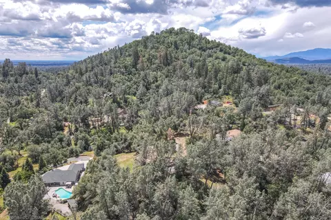 14297 Indian Acres Trl, Redding, CA 96003 photo 85