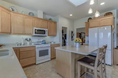21088 Boyle Rd, Redding, CA 96003 photo 11