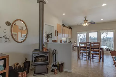 21088 Boyle Rd, Redding, CA 96003 photo 7
