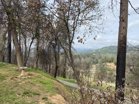 13423 Butte Summit Dr, Redding, CA 96003 photo 3