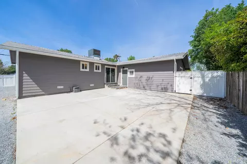 1581 Derby Ln, Redding, CA 96002 photo 22