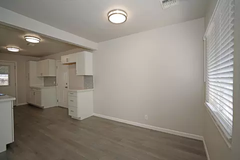 1002 A St, Redding, CA 96002 photo 7
